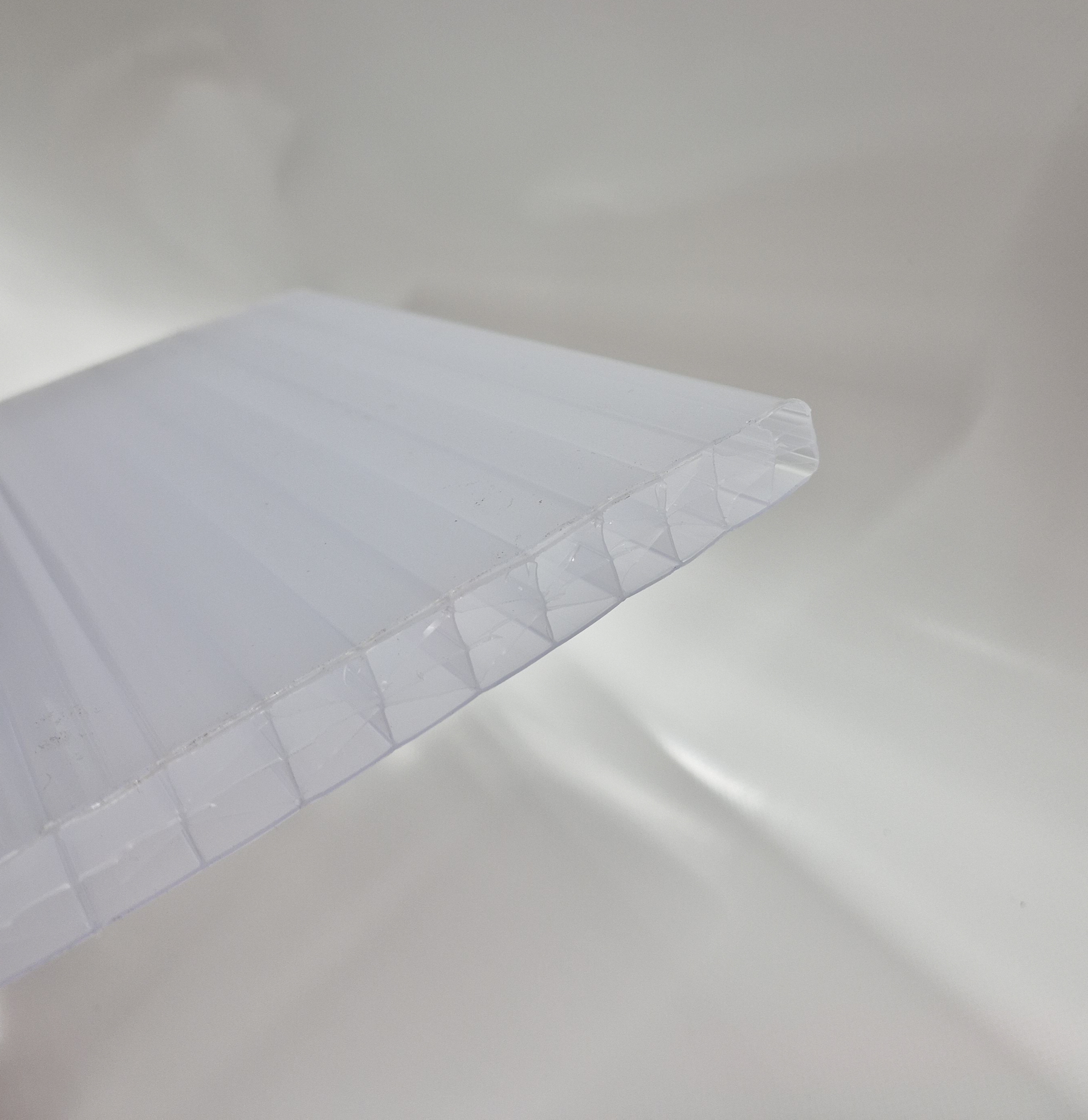 16mm Opal multiwalled polycarbonate sheets